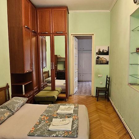 Tbilisi Guest House ティビリシ エクステリア 写真