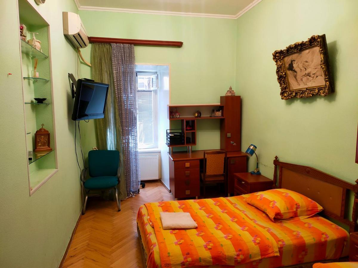 Tbilisi Guest House ティビリシ エクステリア 写真
