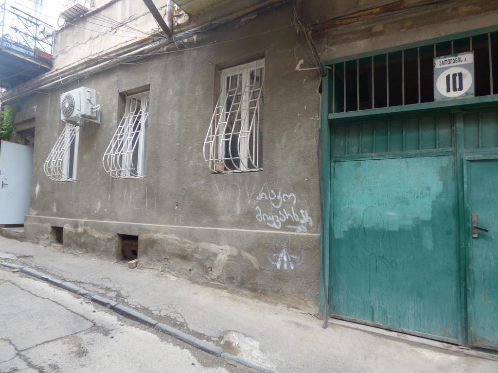Tbilisi Guest House ティビリシ エクステリア 写真