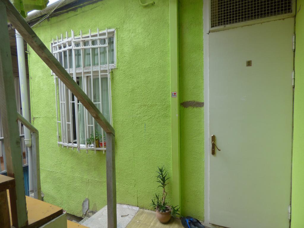 Tbilisi Guest House ティビリシ エクステリア 写真
